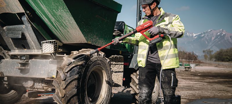 Nettoyeur haute pression sans fil PC 2-22 Nettoyeur haute pression portatif avec une pression de fonctionnement de 40 bars (580 PSI) pour les nettoyages légers sur chantier (plateforme de batteries Nuron) Applications 1